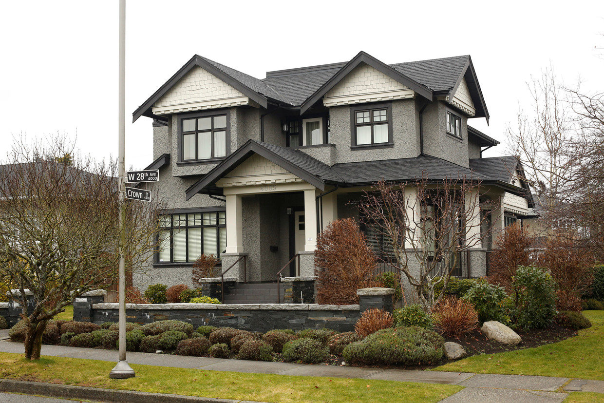 Click to enlarge Home of Huawei CFO Meng Wanzhou