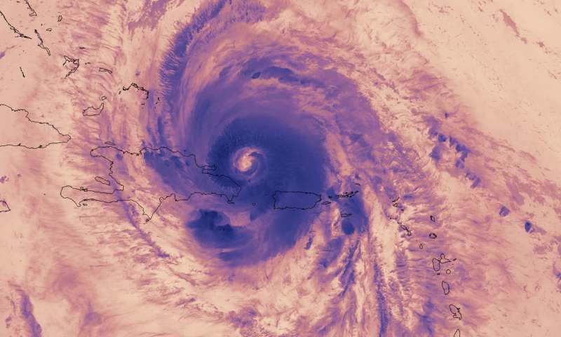 Click to enlarge hurricane Maria thermal image