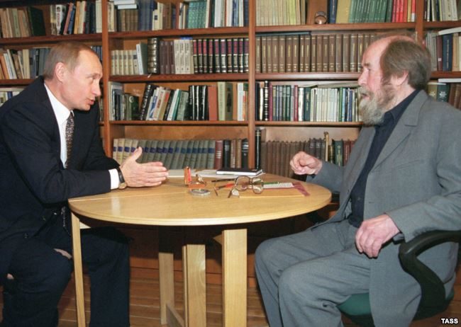 Click to enlarge putin solzhenitsyn