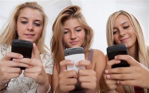 teens on phones