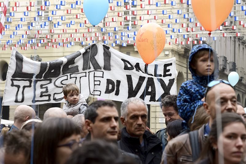 vaccine protest Turin Italy