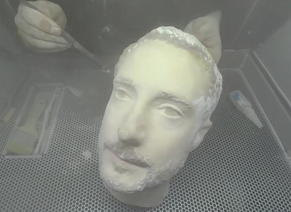 3D printed head used to break into Android phones