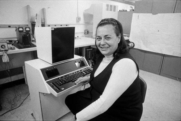 Click to enlarge Evelyn Berezin word processor
