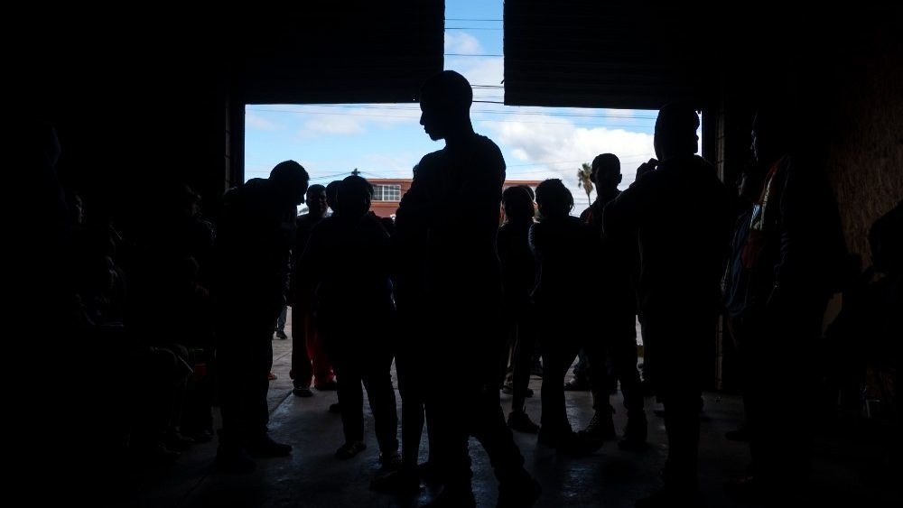 migrant refugee US Central America