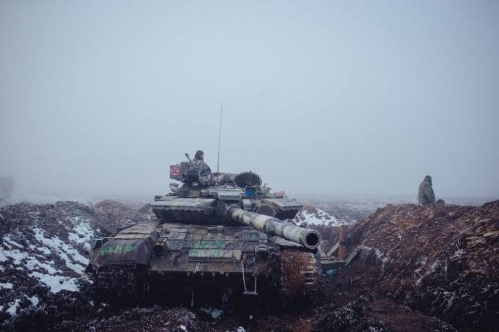 Click to enlarge Ukraine tank