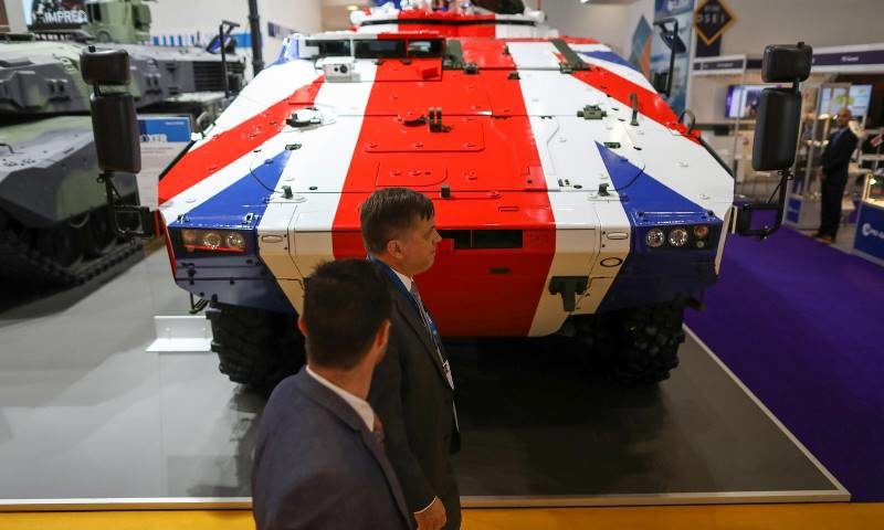 Click to enlarge British arms sales tank