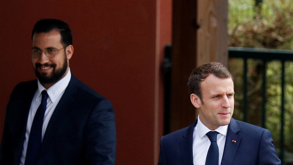 Macron Benalla