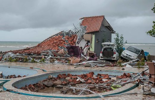 Click to enlarge indonesia tsunami sunda strait