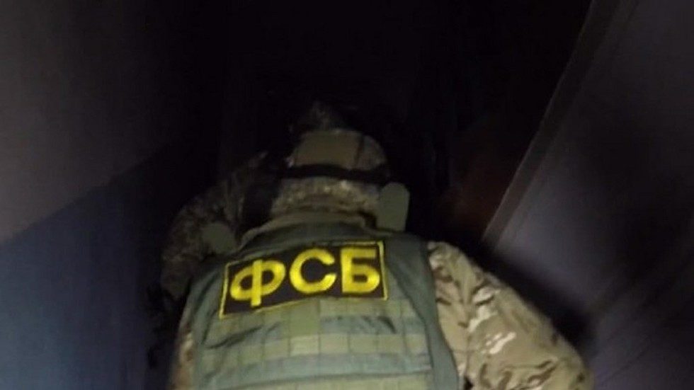 FSB agents during a raid.
