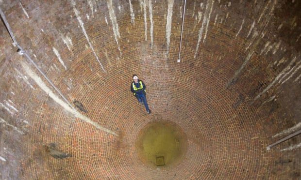 Click to enlarge ice house