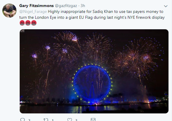 Click to enlarge Tweet critical London fireworks disply