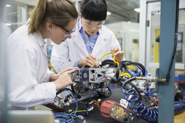 Click to enlarge women stem