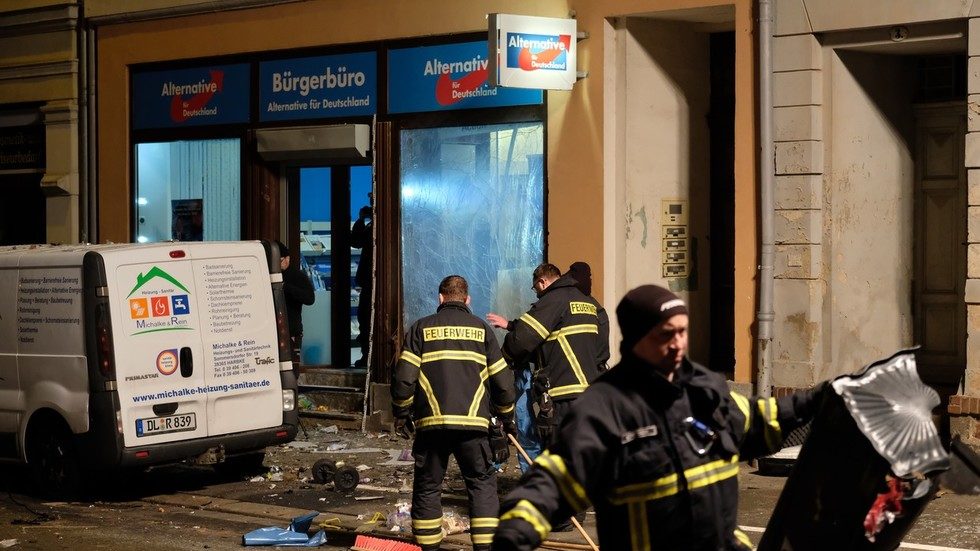 Click to enlarge explosion Alternative for Germany office