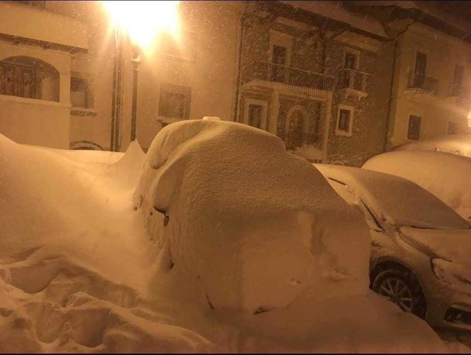 Thick snow in Roccapia, Abruzzo,