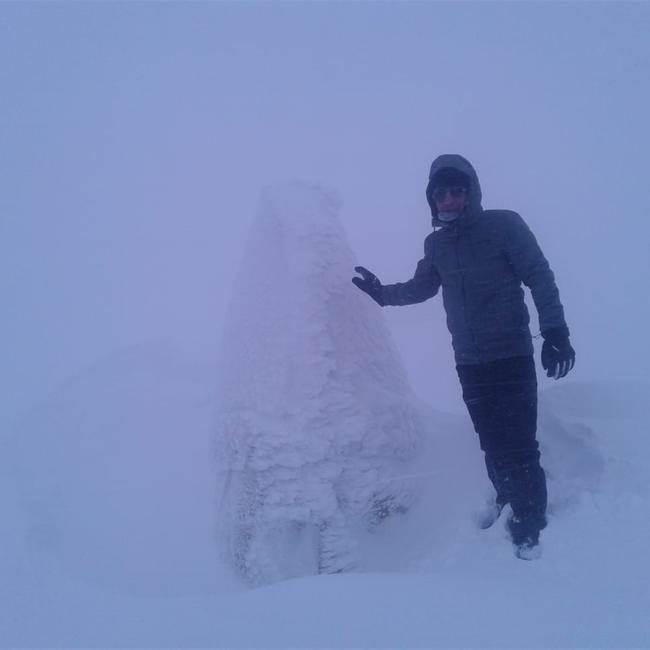 Click to enlarge Mesmerizing Nemrut statues ‘buried and frozen’ under snow
