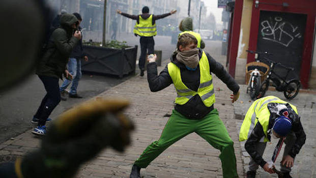 Click to enlarge gilets jaunes rouen, yellow vests rouen