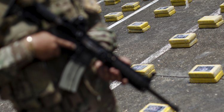 soldiers cocaine