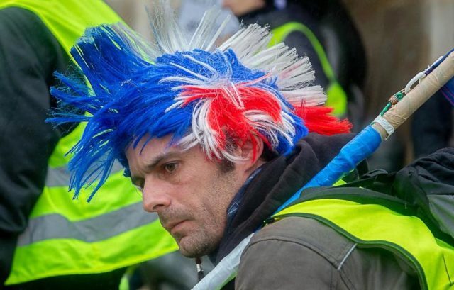 yellow vest tricolour