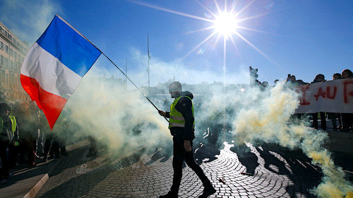 Yellow vest protester