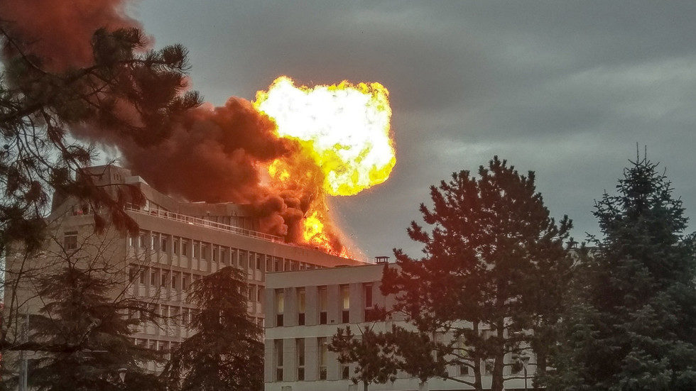 Click to enlarge gas explosion lyon university