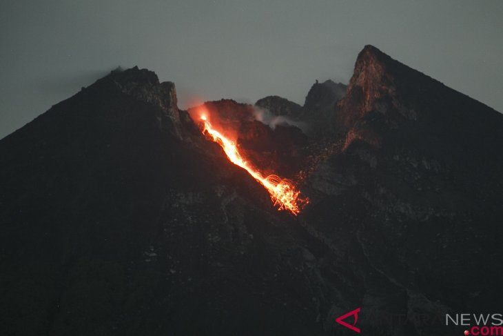 Mt Merapi in the evening of Jan 15, 2019.