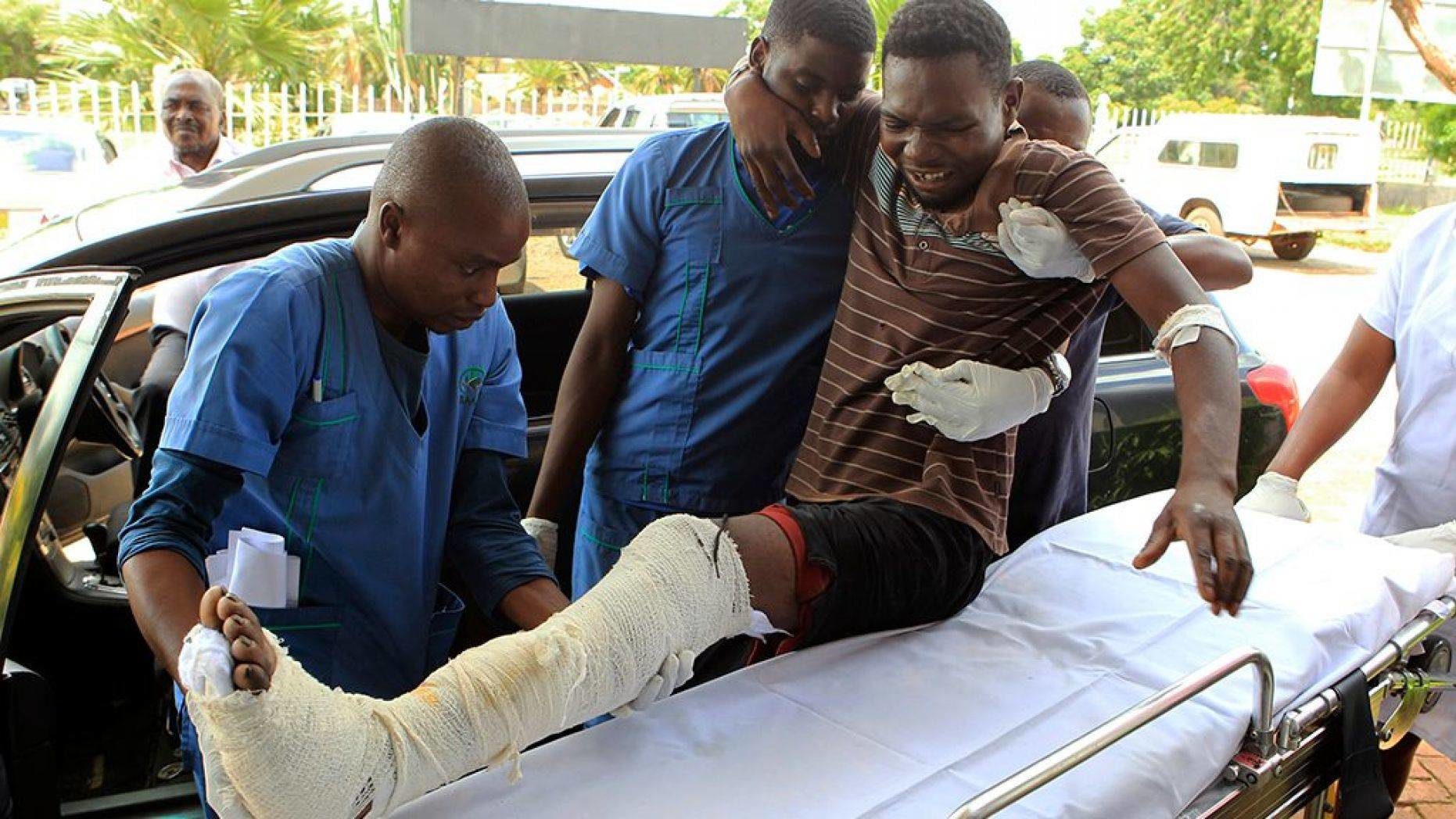 Click to enlarge injured in Zimbabwe