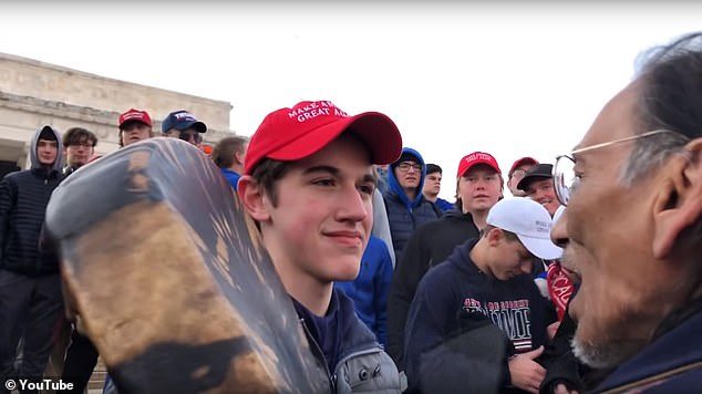 nick sandmann lincoln memorial