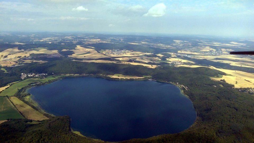 Click to enlarge Laacher See caldera
