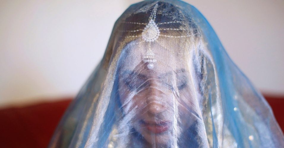 Click to enlarge Islam Muslim wife wedding veil