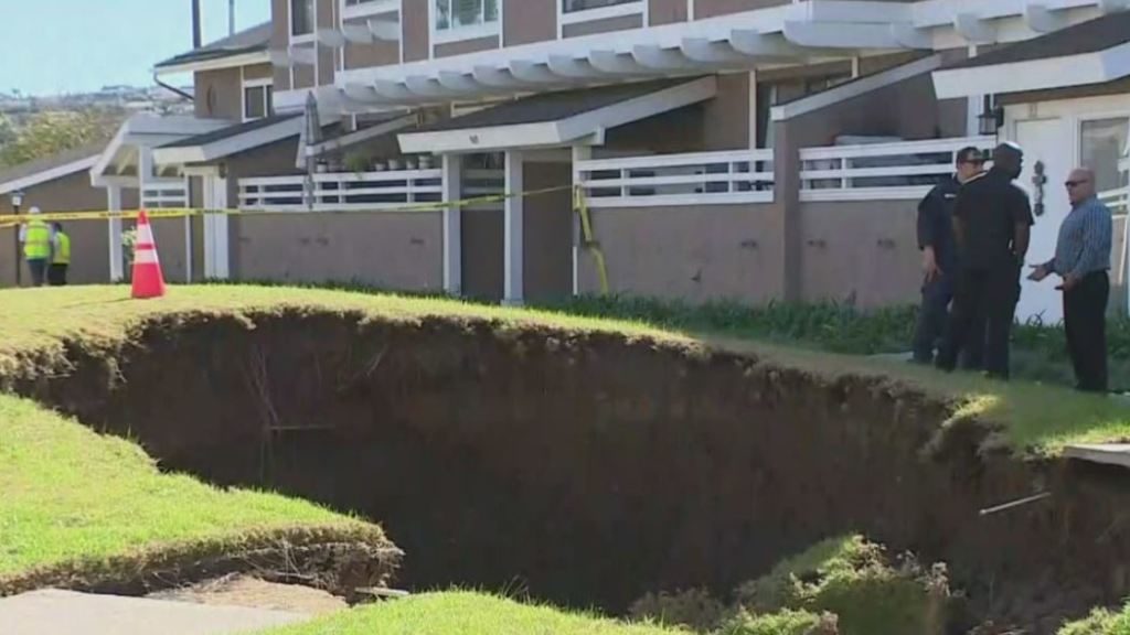 Sinkhole in La Habra, CA