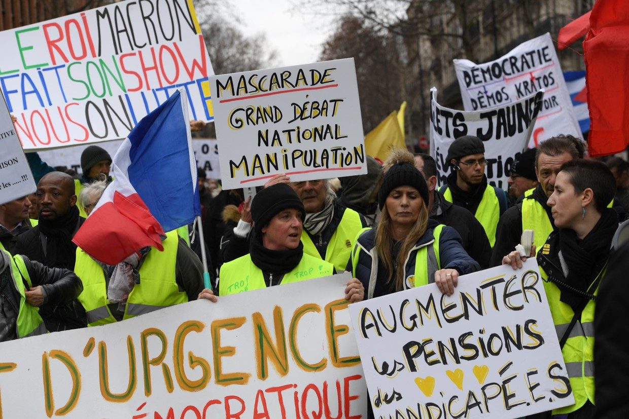 Click to enlarge gilets jaunes Paris 1.26.19