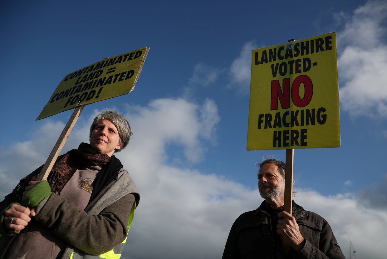 Click to enlarge franking protesters
