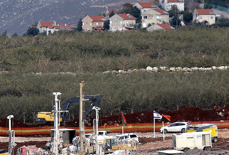 Tunnel dig Israel