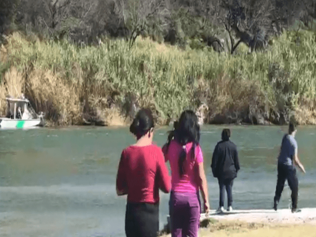 migrant hurls stones border patrol texas