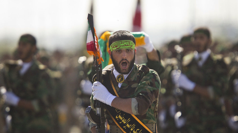 iran troops
