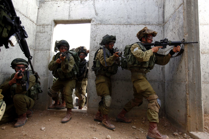 Click to enlarge IDF training Gaza