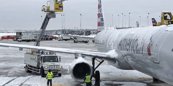 Over 1,500 flights cancelled as winter weather wreaks havoc US's busiest airports