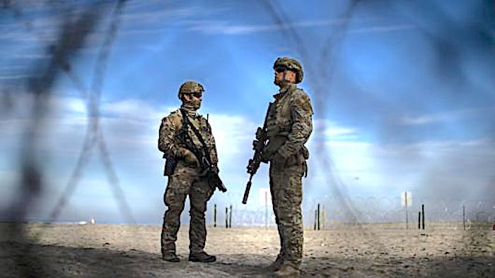 Troops US-Mex