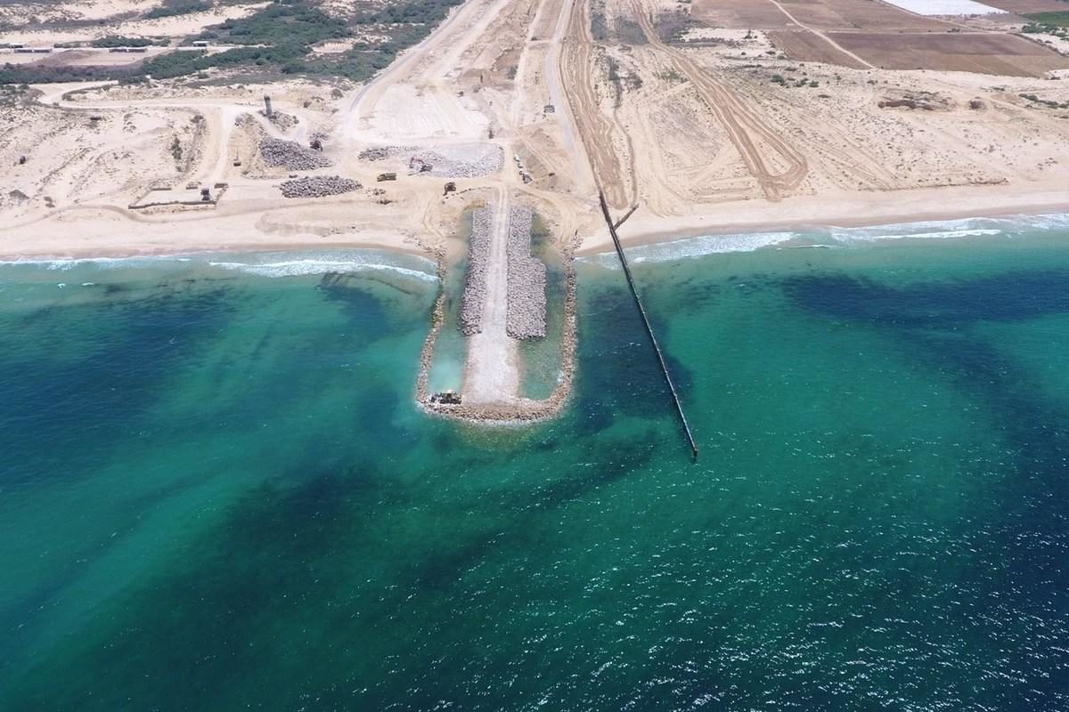 Israel underwater barrier Gaza