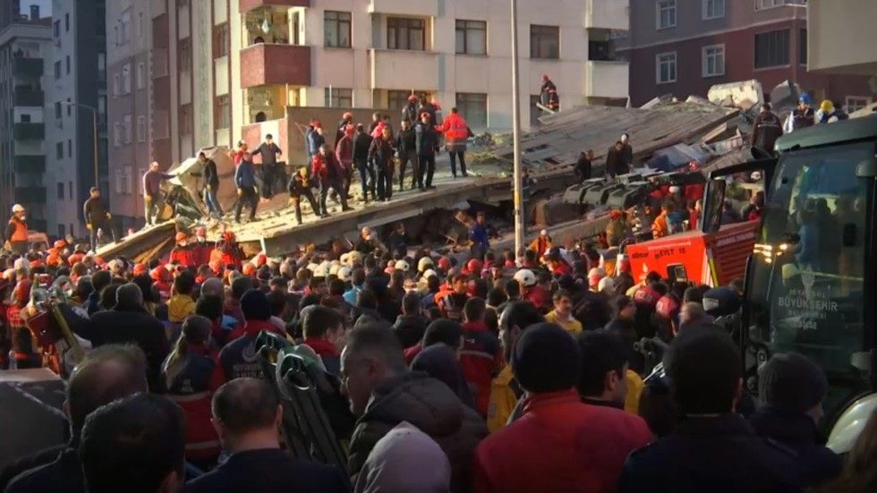 turkey building collapse