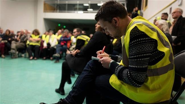Click to enlarge yellow vest