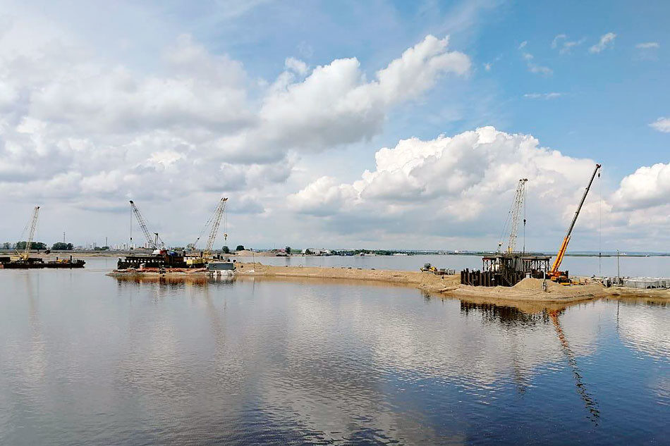Amur River highway bridge Construction 2