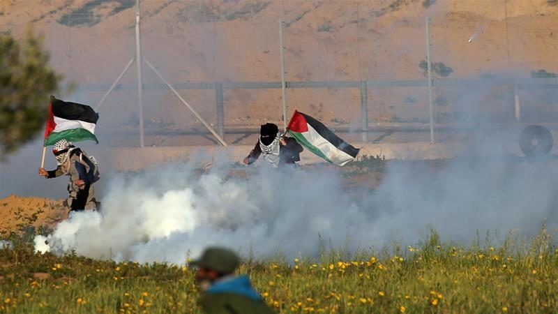 Click to enlarge IDF tear gas Gaza protests Feb 2019