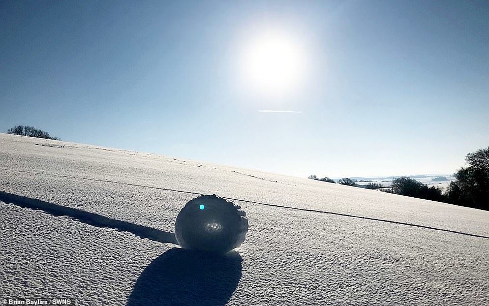 Click to enlarge Wiltshire snow roller
