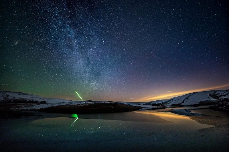 Fireball over central Wales