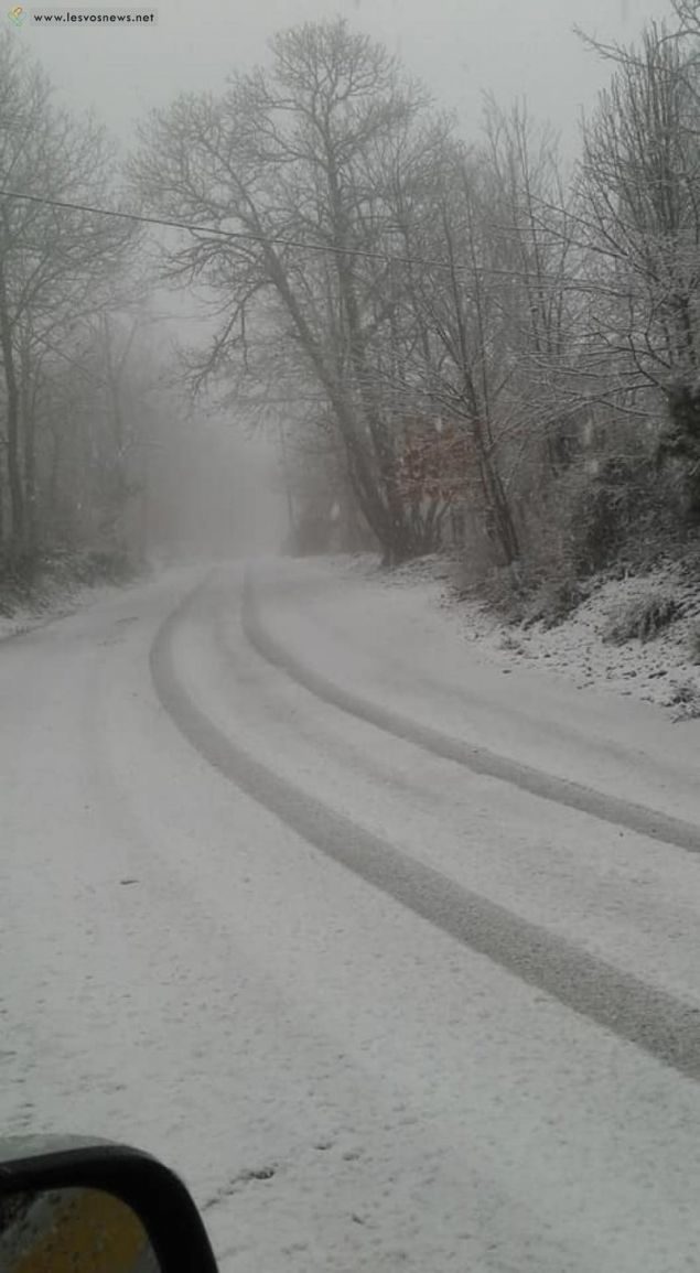 Click to enlarge snowfall on the island of Lesvos
