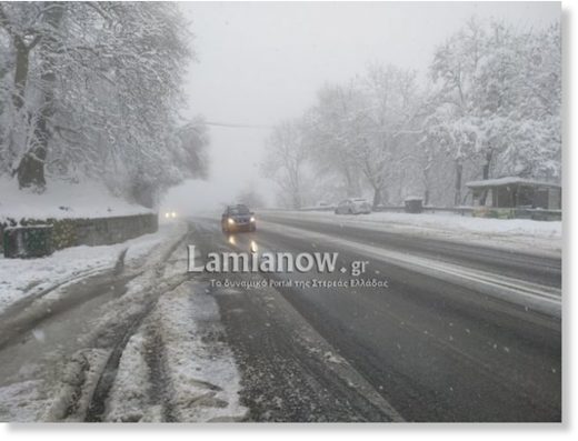 Difficult driving conditions in Fthiotida, central Greece