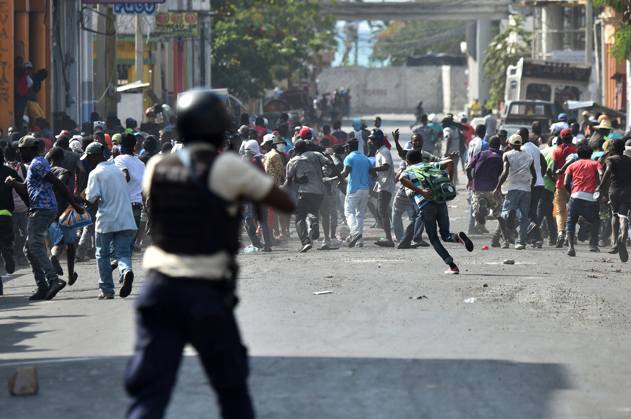 Click to enlarge haiti protests feb 2019