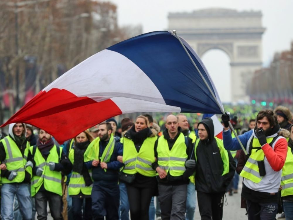 yellow vests