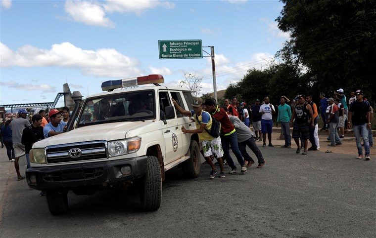 venezuela border ambulance injuries